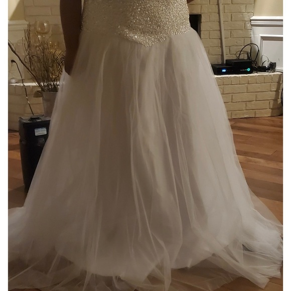 Prom/Wedding Dress Size Women’s 22 (PLUS) with CanCan Skirt…. - Picture 8 of 12